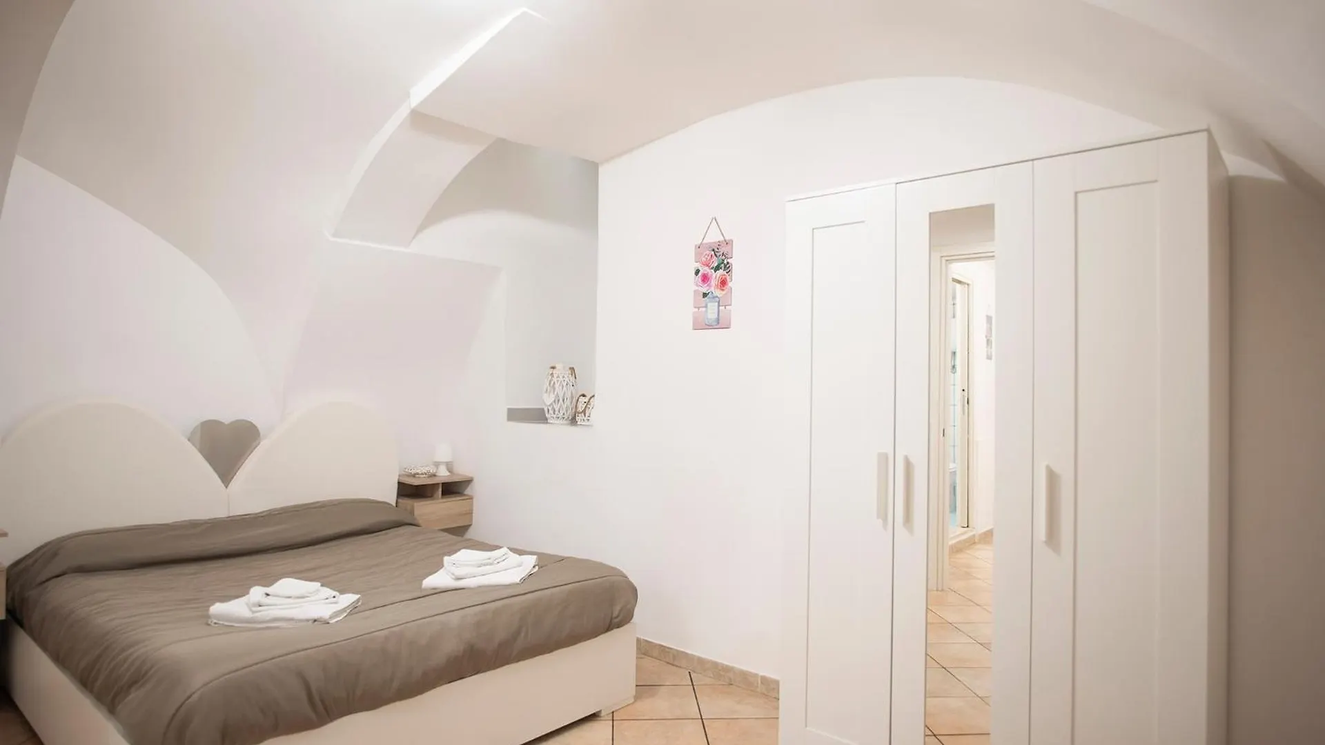 Apartment Appartamento Al Piccolo Borgo Naples